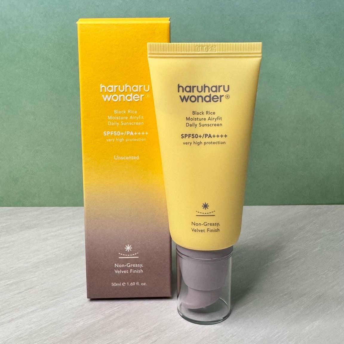 HARUHARU WONDER - Black Rice Moisture Airyfit Daily Sunscreen 50ml - Dolly Jolly